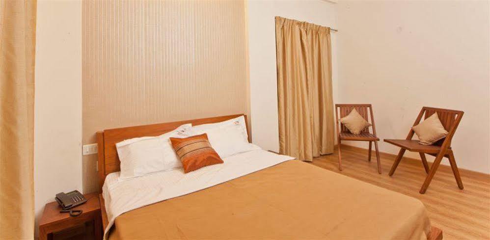 Hotel Holiday Home Bengaluru Kültér fotó